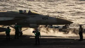 4 kịch bản đáp trả của Iran nếu Mỹ phát lệnh đánh chiếm đảo Kharg