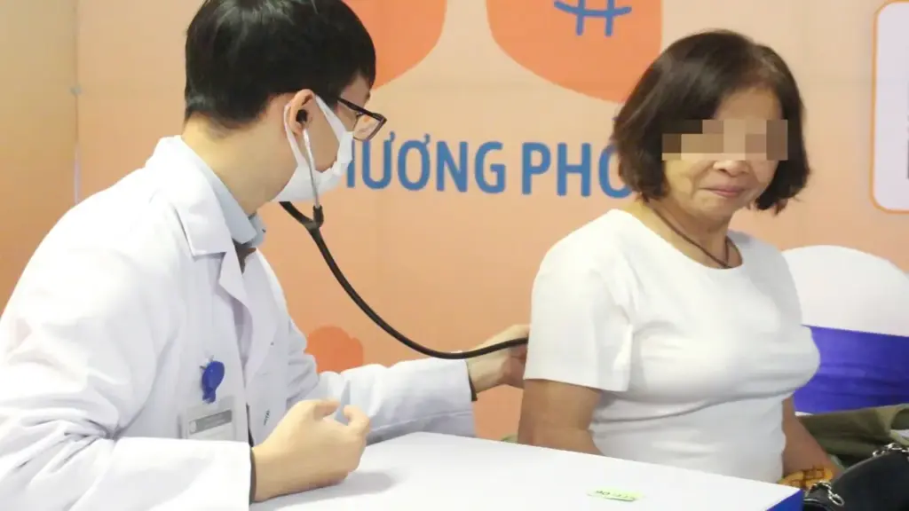 70% bệnh nhân ung thư phổi phát hiện muộn: Làm gì để phát hiện sớm?