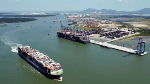 ADB dự báo GDP Việt Nam tăng 7,2% năm nay