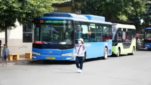 Bạn đọc hiến kế xe buýt miễn phí cần có thêm tuyến, wifi, cổng sạc pin...