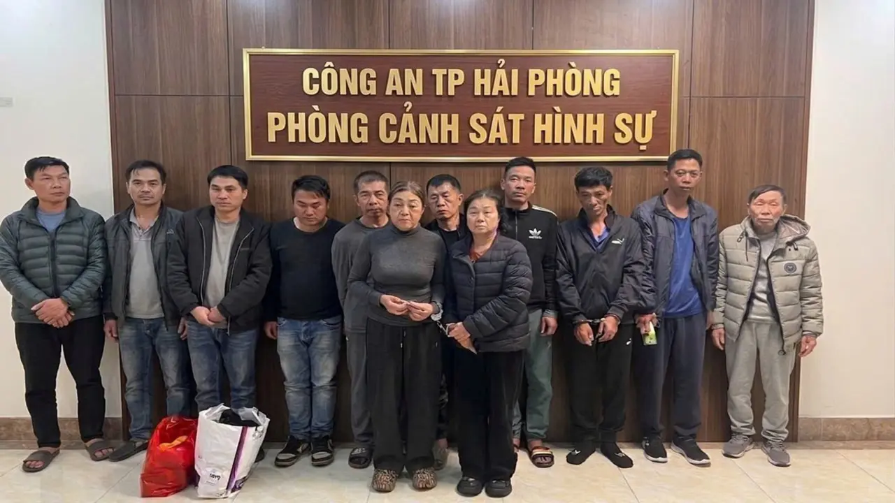 Bắt nữ quái đất cảng cầm đầu đường dây mua bán, chế tạo súng quy mô lớn