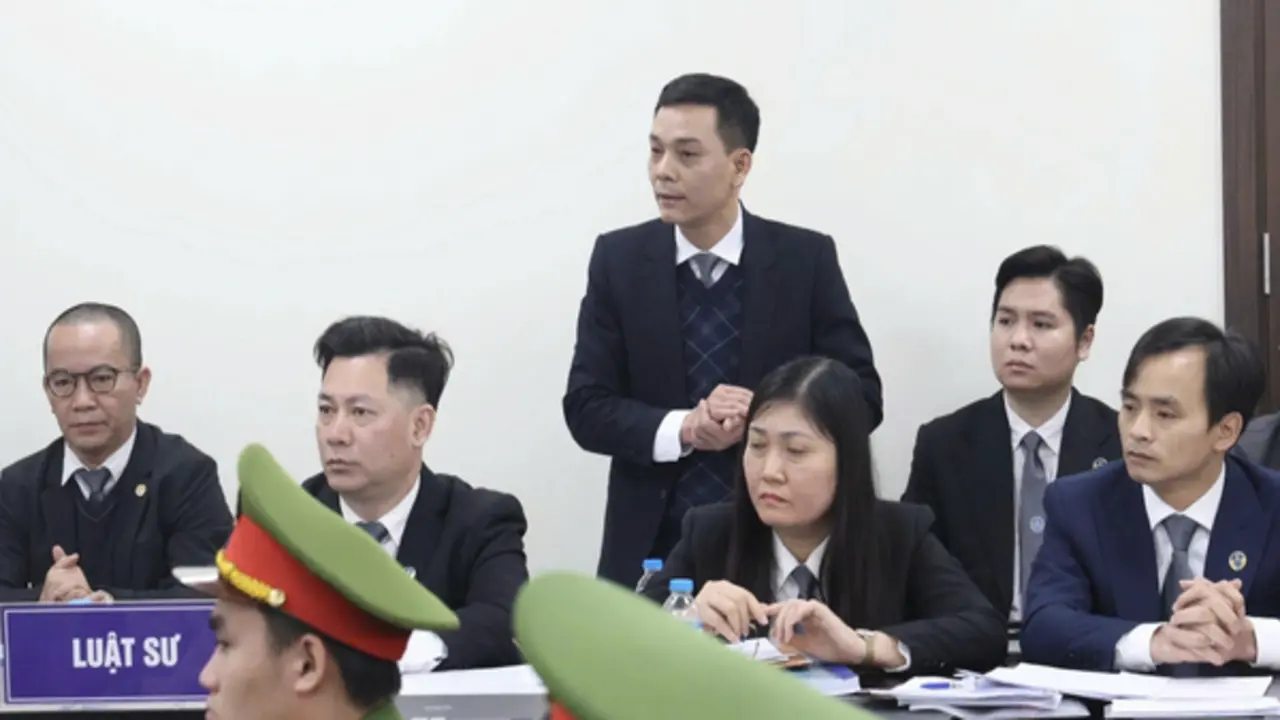 Bộ Chính trị đồng ý thí điểm luật sư công tại 8 bộ, 10 tỉnh, thành
