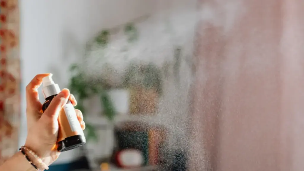 Cảnh giác gì khi sử dụng hóa chất khử trùng phổ biến?