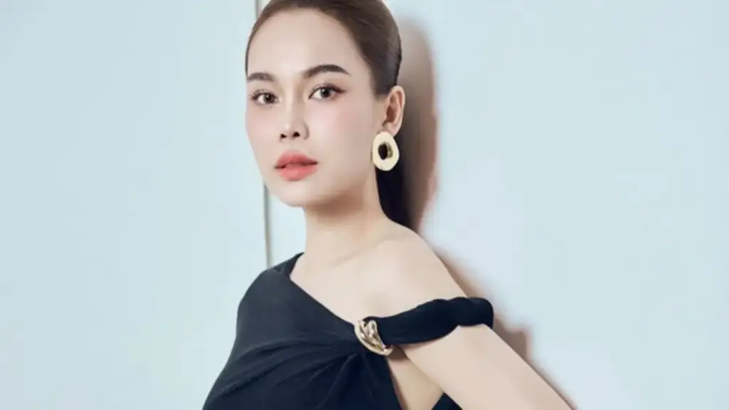 Cuộc sống của ca sĩ Giang Hồng Ngọc ở tuổi 37