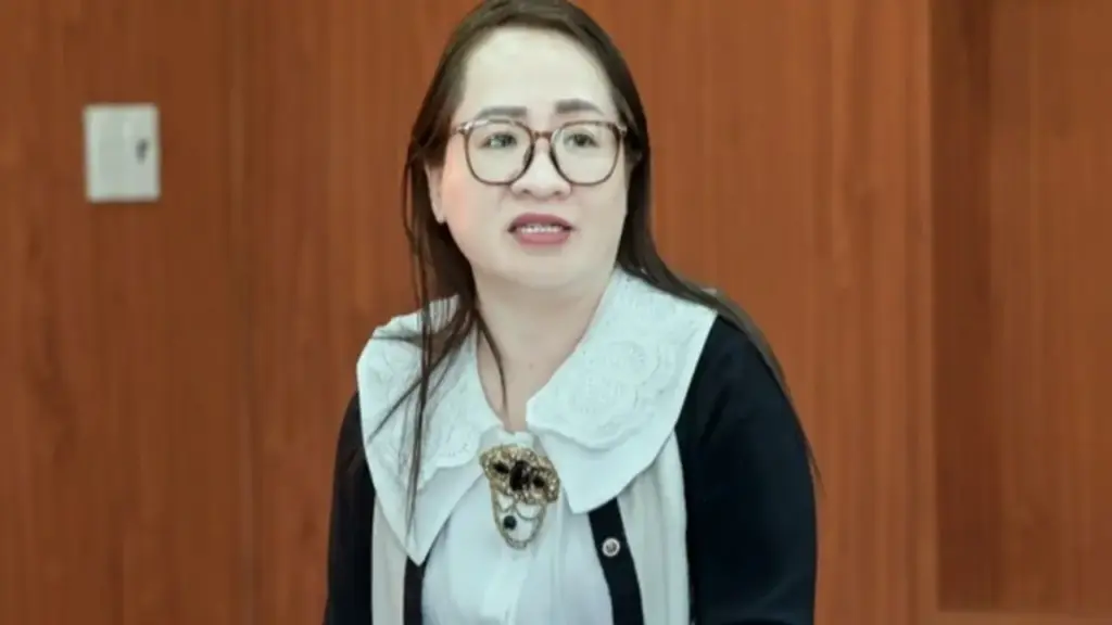 Đại biểu lo giới trẻ lệch chuẩn vì 'phim cung đấu, mô típ tổng tài'