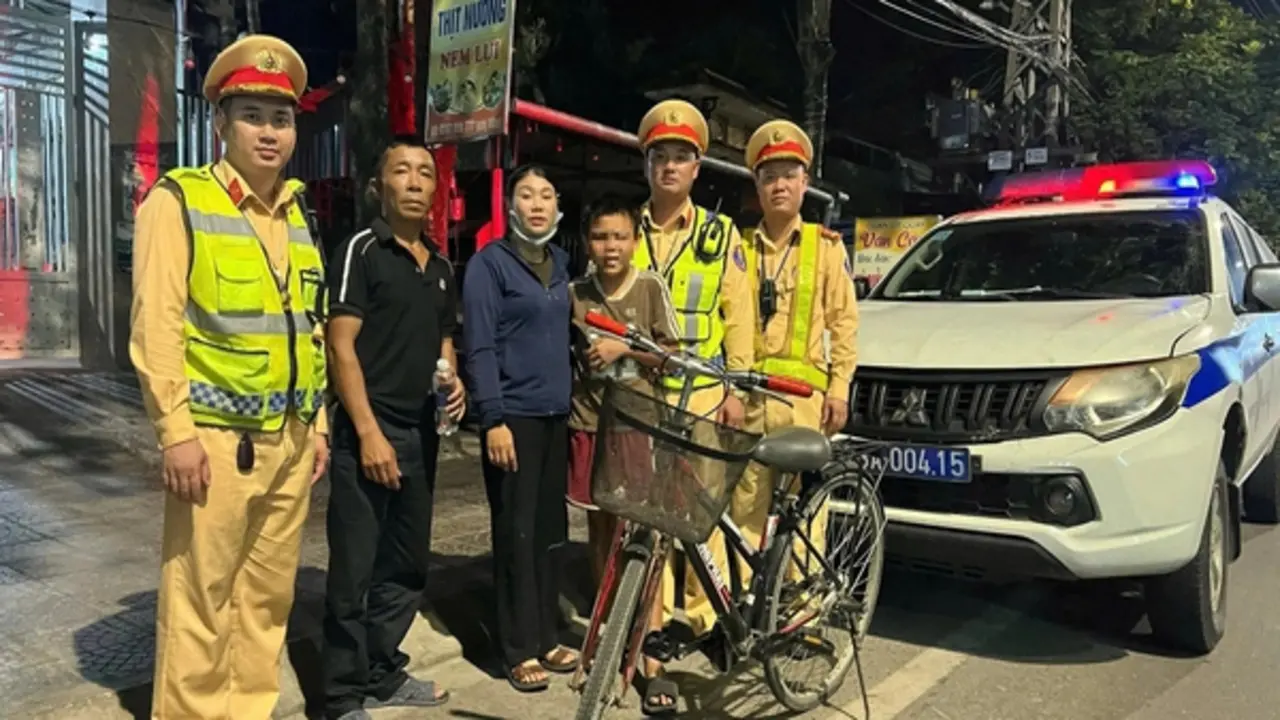 Đạp xe từ Hà Tĩnh vào Quảng Trị, bé trai 15 tuổi lạc nhà hơn 150 km