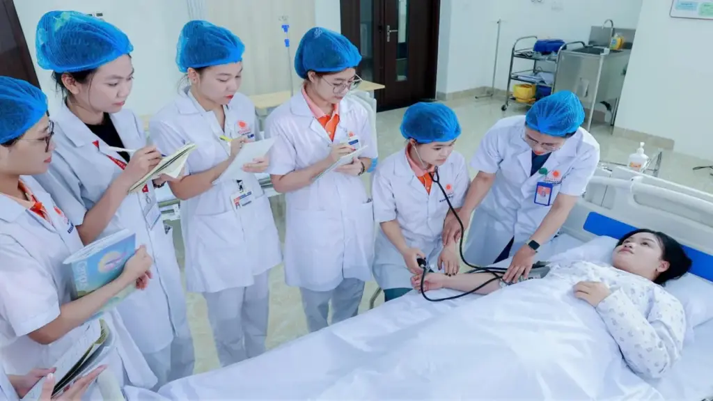 Giảng viên đại học phải liêm chính trong giảng dạy, nghiên cứu khoa học