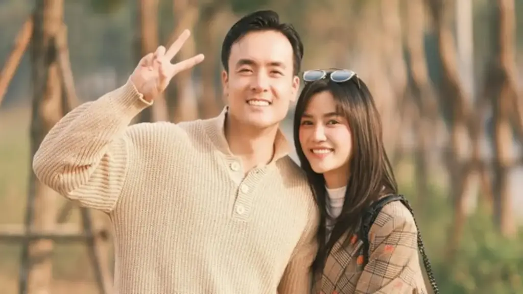 Mỹ nhân VFC suýt làm giáo viên, hôn nhân viên mãn bên chồng điển trai