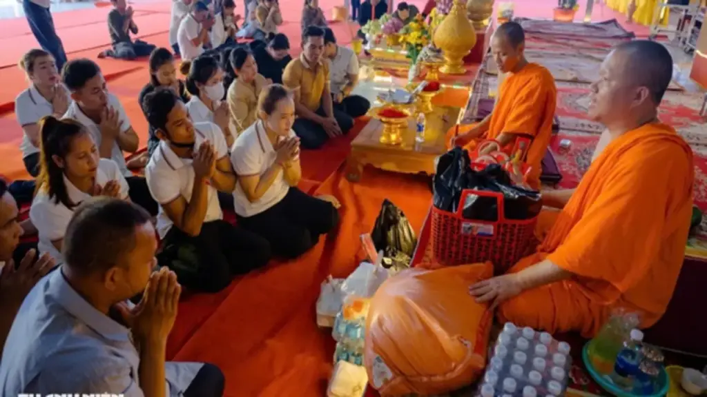 Người Khmer xa quê sum vầy đón Tết Chôl Chnăm Thmây ở chùa TP.HCM