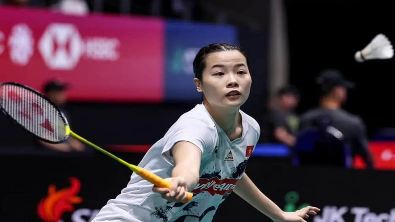 Nguyễn Thùy Linh bất lực trước tay vợt số 1 thế giới