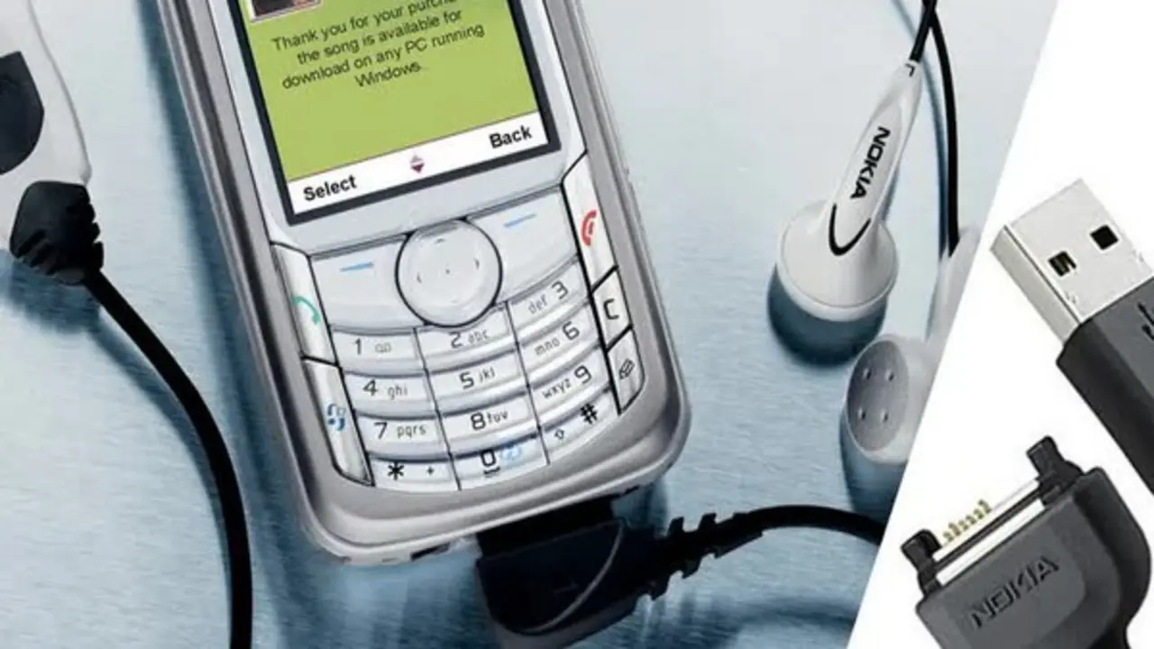 Những cổng sạc điện thoại kỳ lạ trước thời USB-C