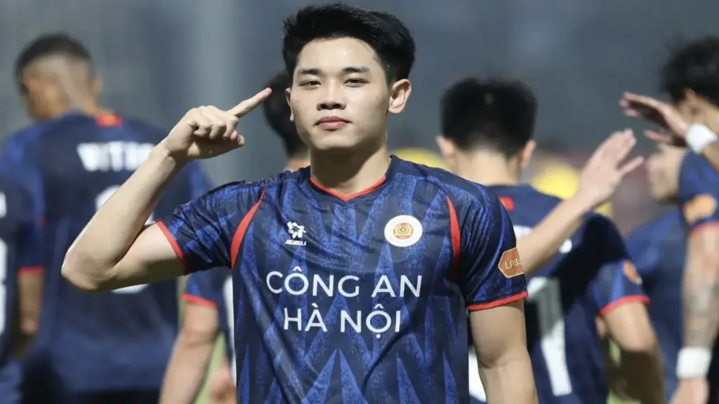 PVF CAND - Công An Hà Nội (hiệp 1) 0-1: Đình Bắc mở tỉ số