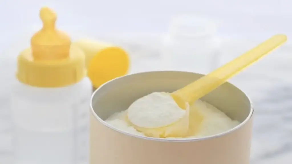 Quảng cáo, tiếp thị sữa thay thế sữa mẹ có thể bị phạt đến 20 triệu đồng