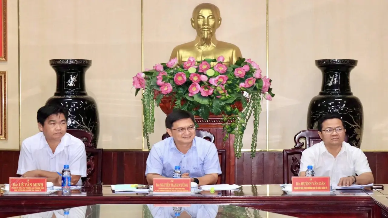 Thành ủy TP.HCM khảo sát phường Thủ Dầu Một và Rạch Dừa: Địa phương đề xuất tăng cường nhân sự