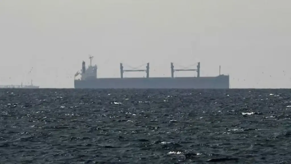 Thế giới thấp thỏm cùng eo biển Hormuz trước giờ G