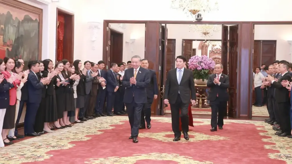 Tổng Bí thư Tô Lâm gặp mặt cán bộ Văn phòng Chủ tịch nước