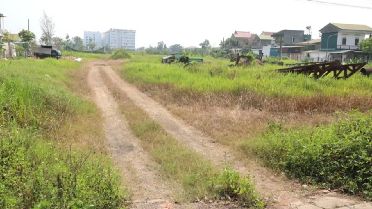 'Tuyên chiến' với dự án treo