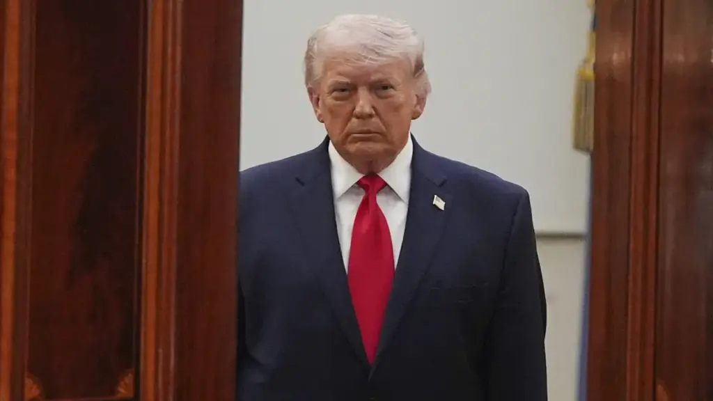 Vụ Iran bắn hạ máy bay 'dội gáo nước lạnh' vào Mỹ